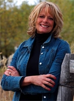 Photo of Candis Dorsch Broker Owner Real Estate